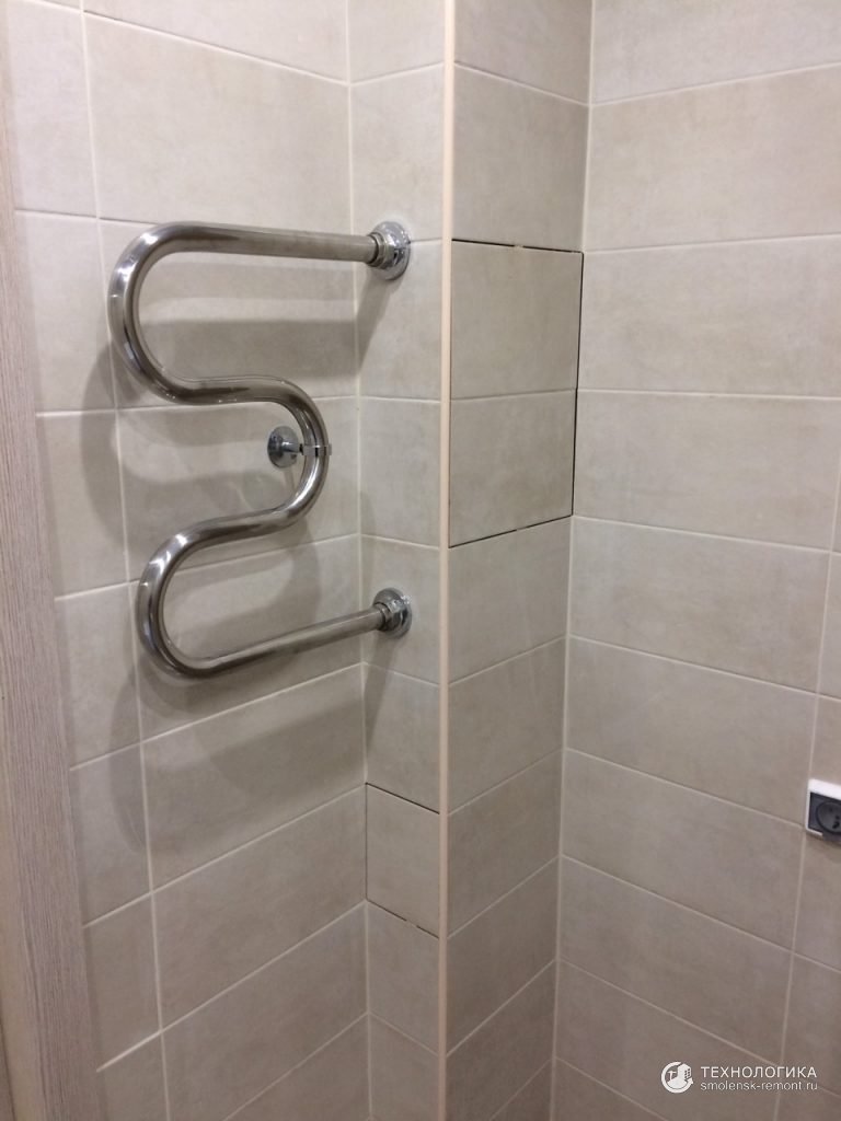 Ремонт совмещённого санузла «под ключ», Полотенцесушитель