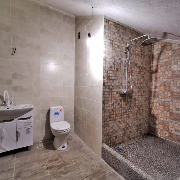 Фото Ремонт туалета в частном доме